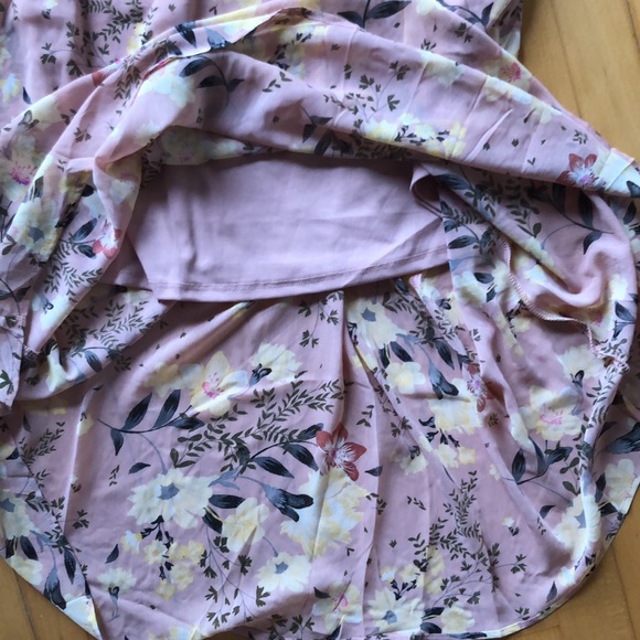 Deep V with Tie front flowy dress - Picture 3 of 5